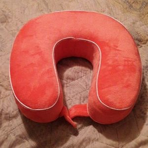 NWOT Memory Foam Travel Neck Pillow